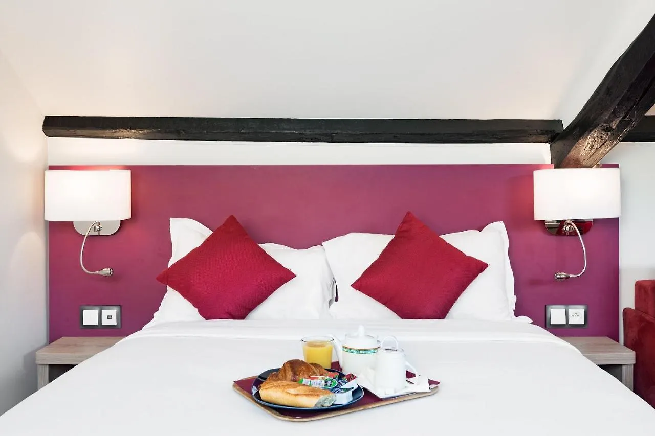 Hotel Courcelles Médéric Parigi