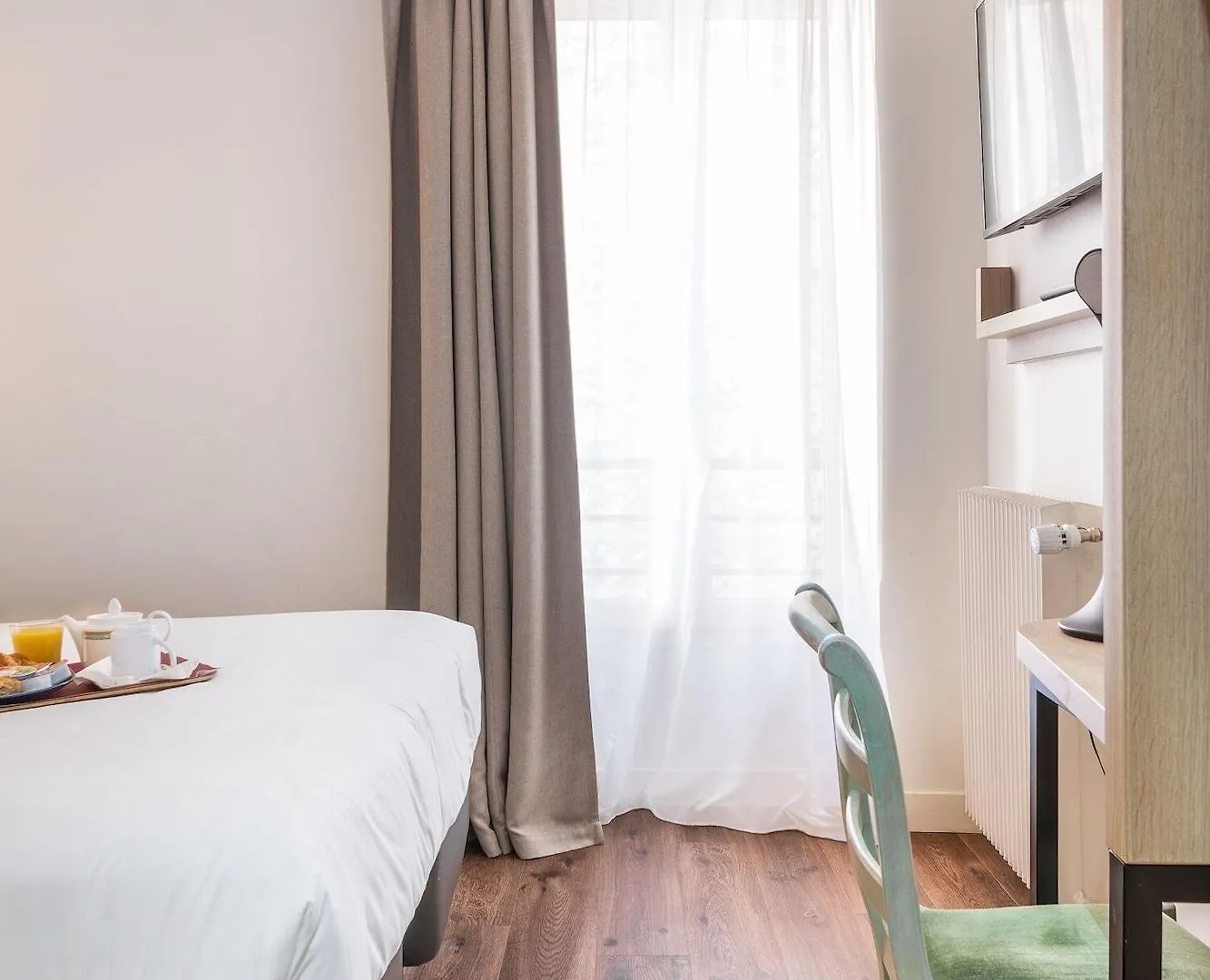 Courcelles Mederic Otel Paris