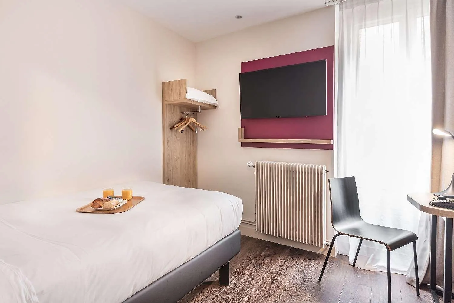 Hotel Courcelles Médéric Parigi Francia
