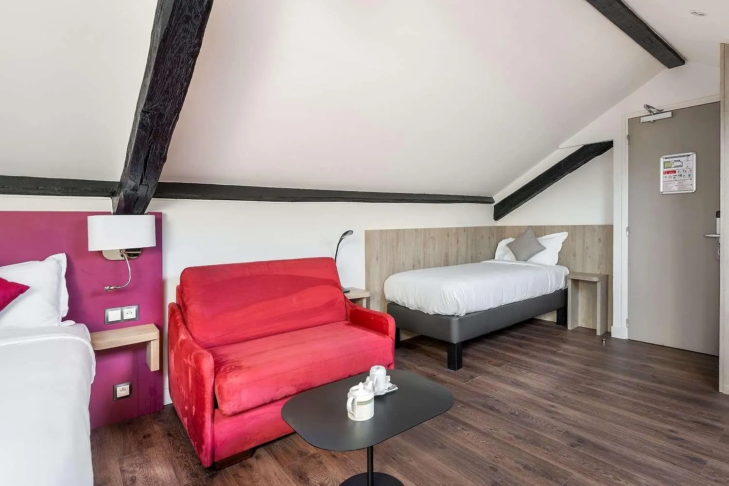 Hotel Courcelles Médéric Parigi