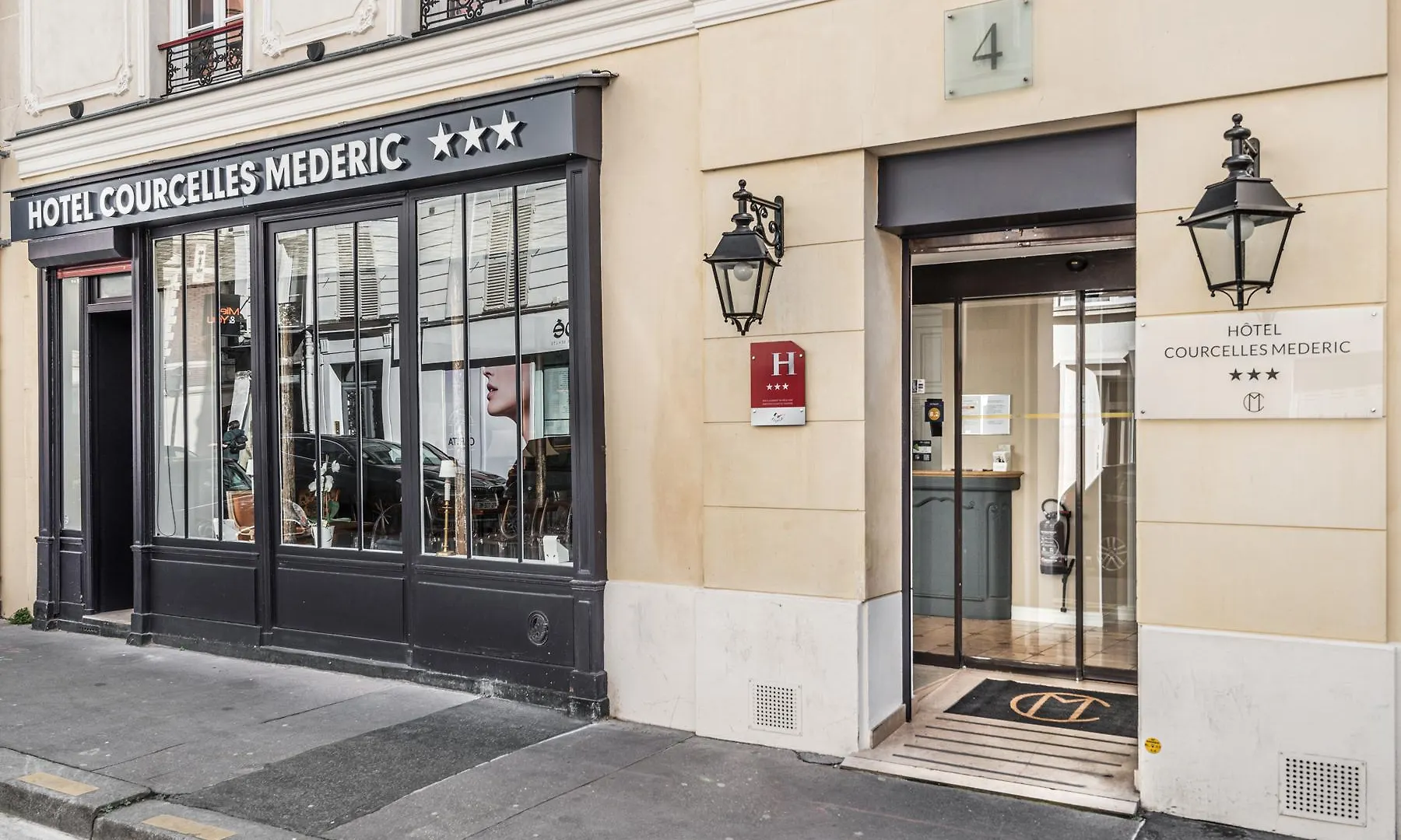 Hotel Courcelles Médéric Parigi Francia