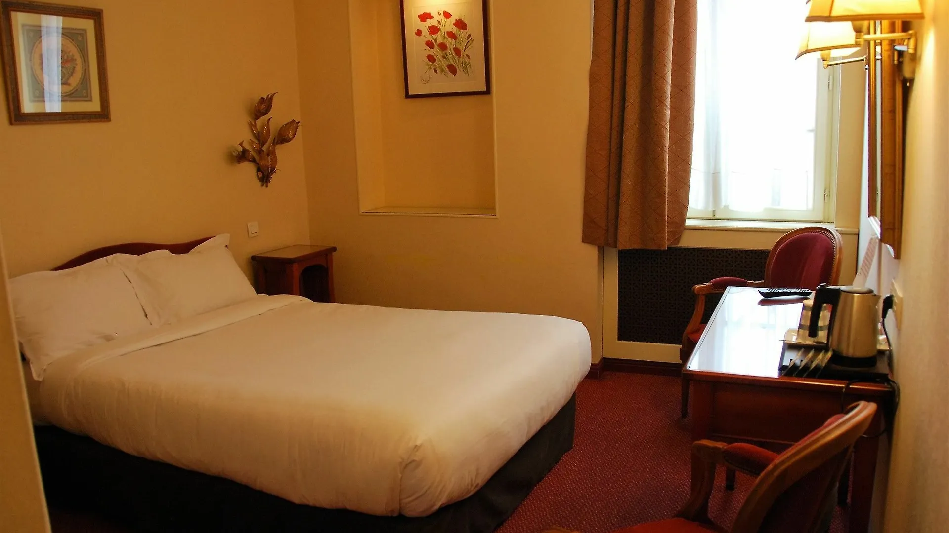 Hotel Courcelles Médéric Parigi